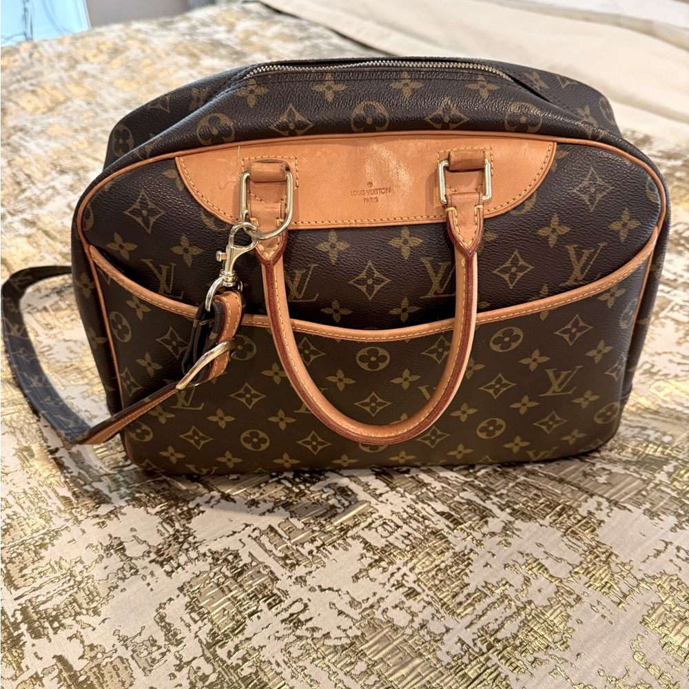Louis Vuitton Deauville